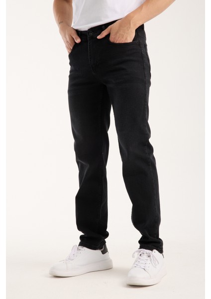 Erkek Pantolon Siyah Regular Fit Fermuarlı Jeans fırsatları
