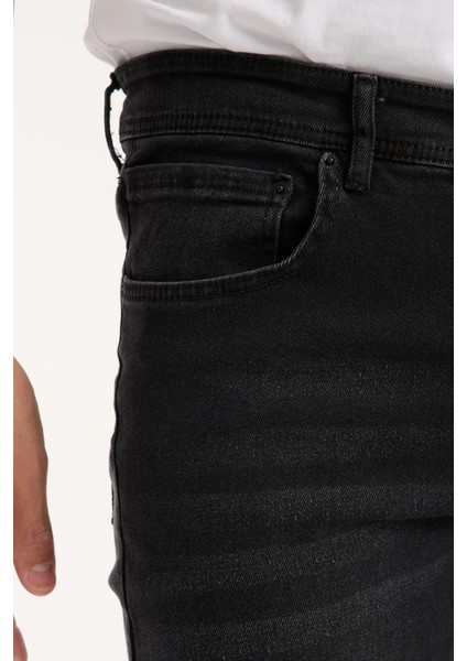 Erkek Pantolon Siyah Regular Fit Fermuarlı Jeans