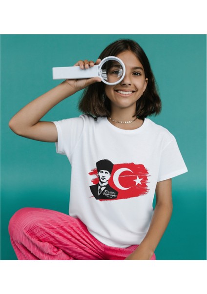 10 Kasım Atatürk Baskılı Tişört Atatürk ve Türk Bayraklı 10 Kasım T-Shirt modelleri
