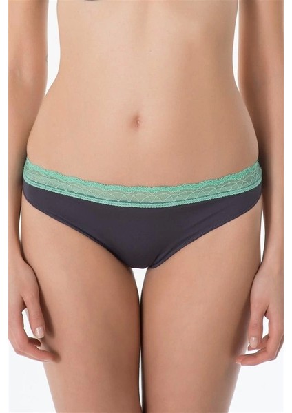 Kom Natalıe Bikini modelleri