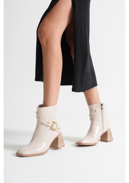 Vera Kadın Bej Rugan Topuklu Bot fırsatları