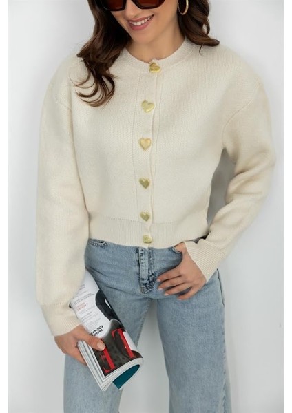 Kalp Düğmeli Triko Hırka fiyatları