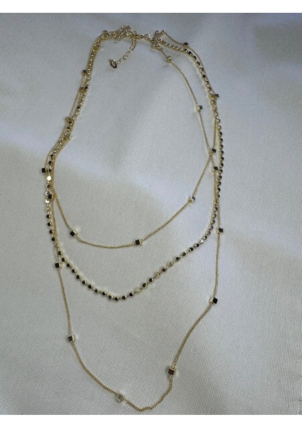 Ezme ve Küp Topçuk 3 Sıralı Kolye fırsatları