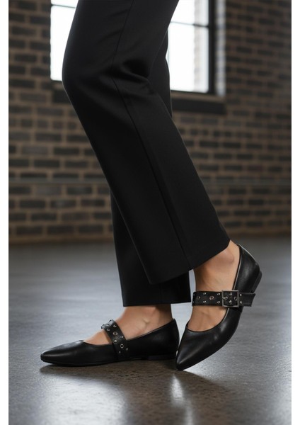 Siyah Cilt Kadın Günlük Ayakkabı 209166 Z