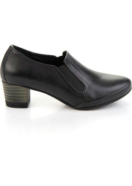 Siyah Hakiki Deri Kadın Casual Ayakkabı K01056043003