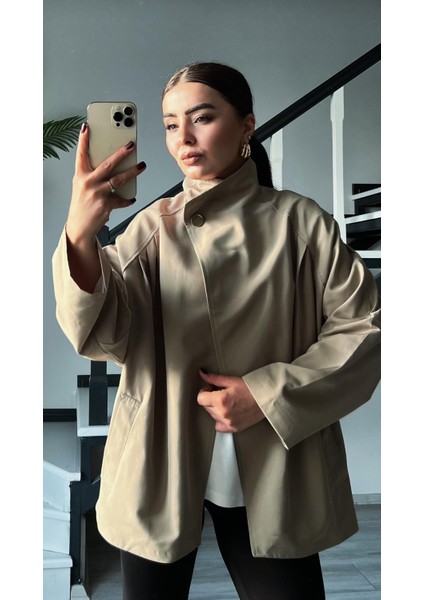 Çağla Yeşili Dikyaka Oversize Trençkot modelleri