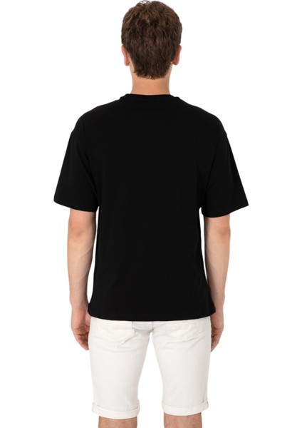 Erkek Comfort Fit Bisiklet Yaka Tişört indirimleri