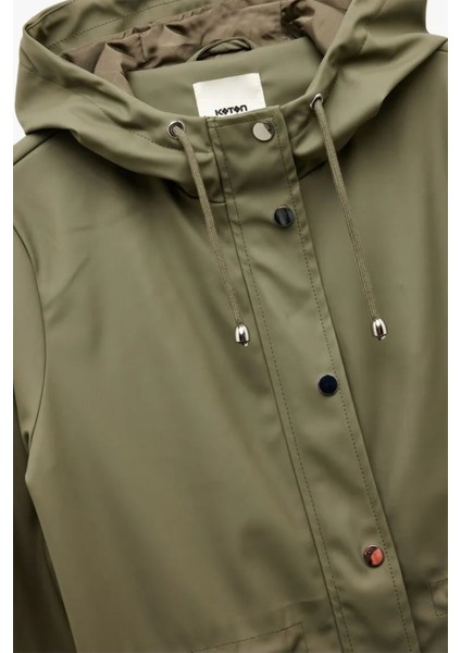 Kadın Cepli Beli Bağlamalı Uzun Kollu Fermuarlı Kapüşonlu Yağmurluk 6WAK00007EW fırsatları