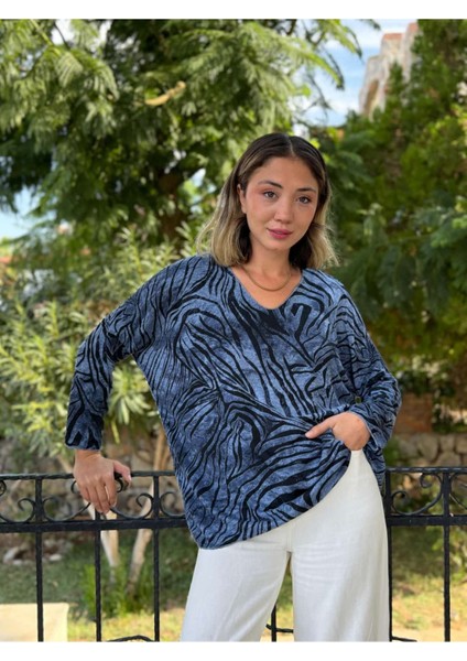 NC11285 Italyan V Yaka Zebra Desenli Triko Bluz Mavi fırsatları