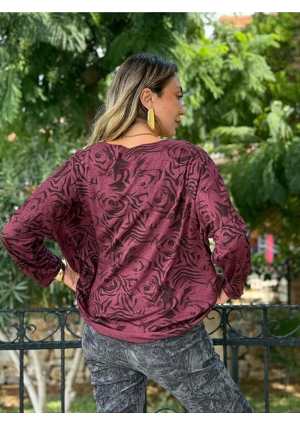 NC1128 Italyan V Yaka Gül Desenli Triko Bluz Vişne fiyatları