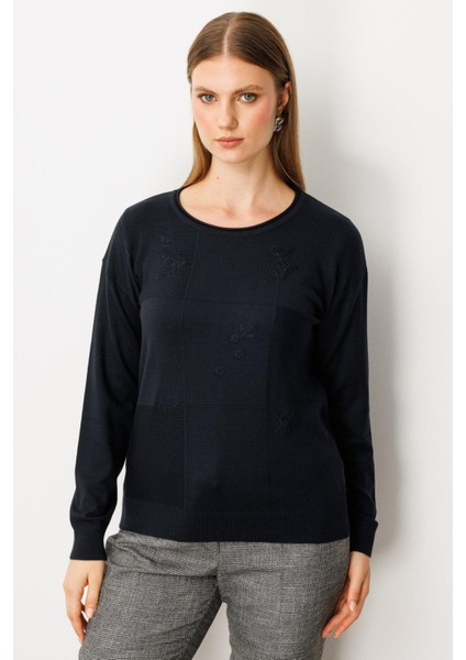 65359 Onteks Kazak Çiçek Işlemeli Dik Yaka