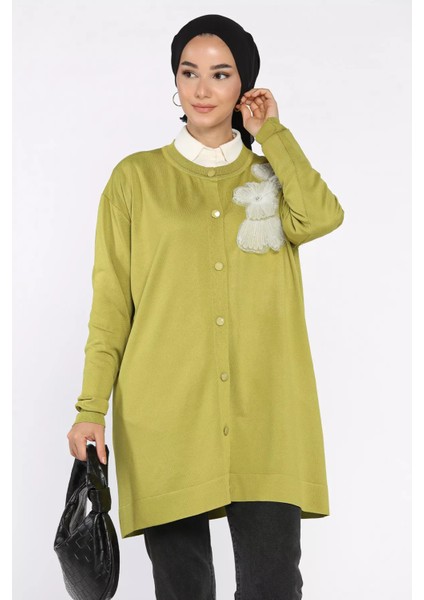 Çiçek Figürlü Ön Düğmeli Tesettür Triko Hırka (S-M-L-Xl Beden Uyumludur.) P-00018076