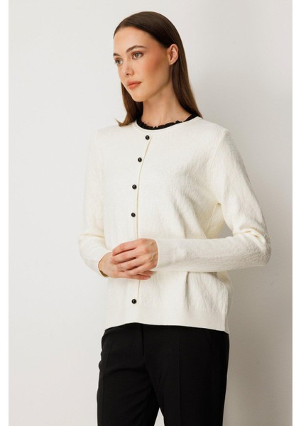 65368 Onteks Kazak Kendinden Desenli Önü Düğmeli modelleri