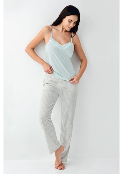 9052 Kadın Sabahlıklı Ip Askılı Pijama Takımı-Nil modelleri