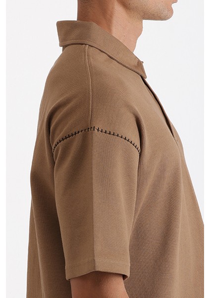 Omuz Çoban Dikiş Detaylı Double Pike Kumaş Loose Fit Erkek Polo Yaka Tişört fırsatları