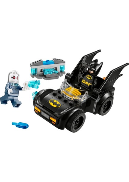 Bfs LEGO Dc Batman: Batman ve Batmobile, Mr. Freeze’e Karşı Araç Oyun Seti 76301
