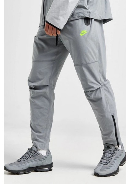 Tech Sportswear Fleece Woven Open-Hem Erkek Eşofman Altı
