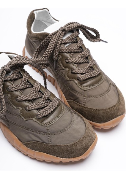 Kadın Hakiki Süet Bağcıklı Krep Tabanlı Anorak Detaylı Sneaker Yeşil Minu fiyatları