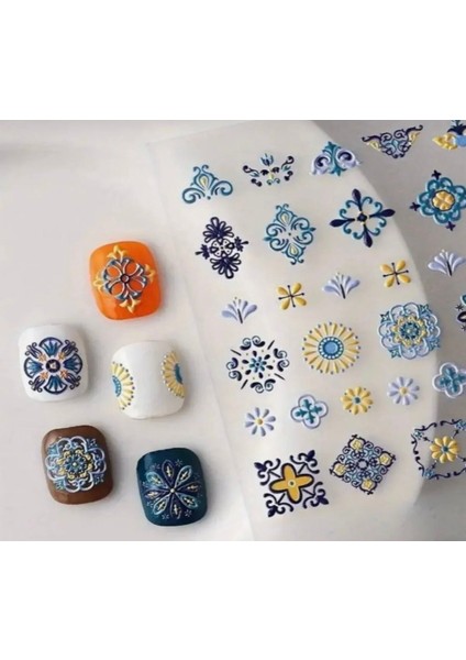 Bohemya Mavi Çiçekli Tırnak Süsleme Stickerı Nail Art Süslemeleri