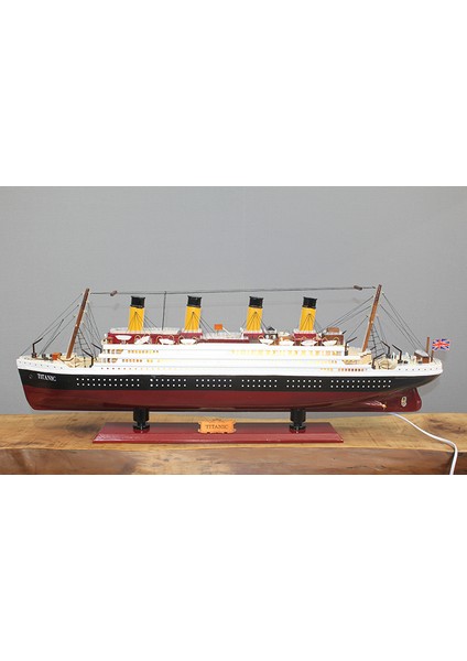 Ahşap Titanik Gemisi Ledli