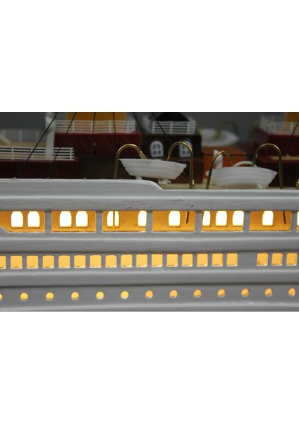 Ahşap Titanik Gemisi Ledli indirimleri