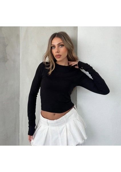 Parmak Geçirme Detaylı Pamuklu Premium Kalite Basic Kadın Bluz