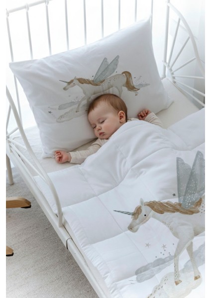 Organik Baskılı Bebek Boy (100X150) Yorgan Seti - Royal Series - Flying Unicorn fiyatları