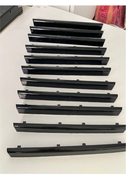 Skoda Octavia Uyumlu Teyp Alt Çıtası fiyatları