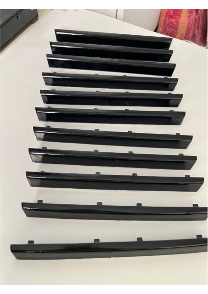 Skoda Octavia Uyumlu Teyp Alt Çıtası modelleri