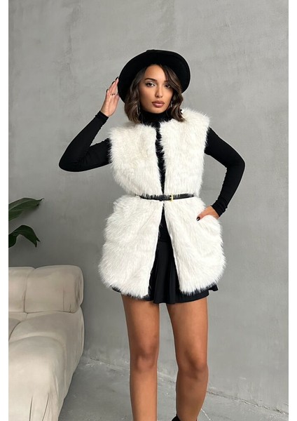 Beyaz Tüylü Uzun Kürk Şık Premium Luxury Trend Özel Tasarım Kadın Yelek