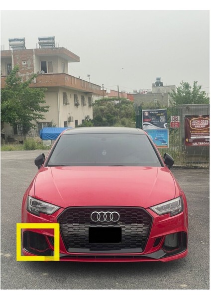 Audi A3 Sis Farı Yuvası
