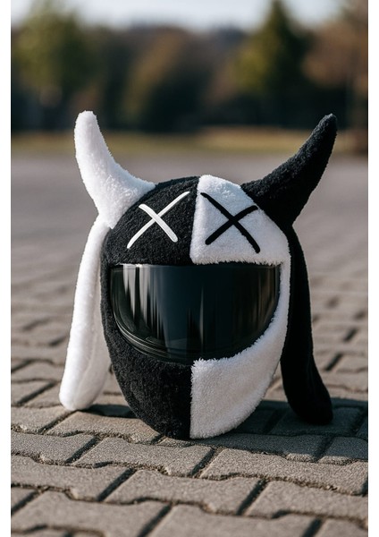 Peluş Kask Kılıfı Şeytan Çift Renkli Motosiklet Kask Aksesuarı