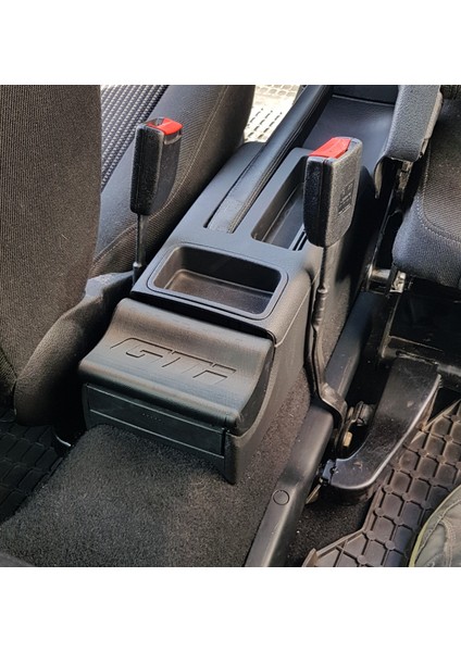 Golf Iv (4) Arka Kül Tablası Kapağı Gti Yazılı - 3140372