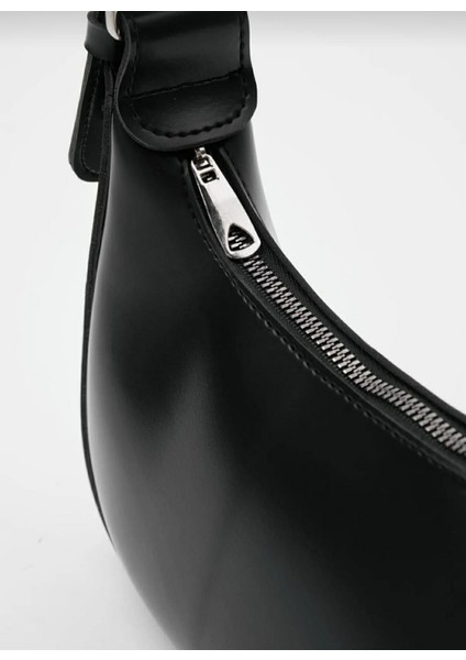 Oval Baget Çanta indirimleri