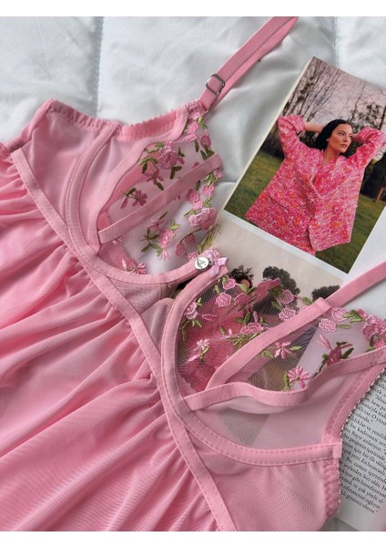 Dantelli Babydoll Gecelik & String Takım fırsatları