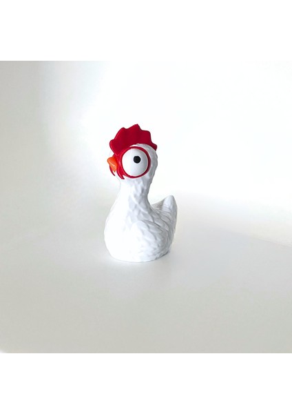 Şaşkın Bakışlı Tavuk Figürü