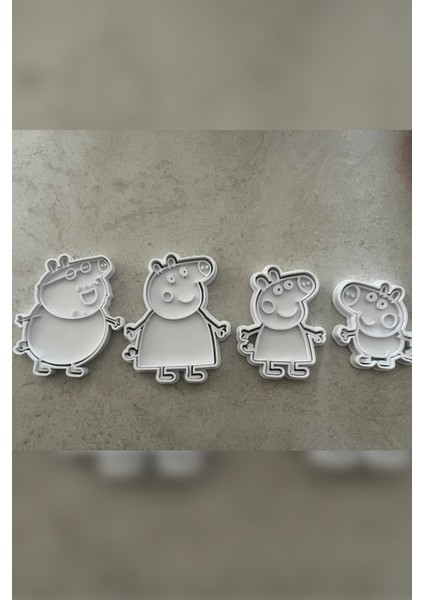Peppa Pig Kurabiye Kalıbı ve Damga Seti – 4’lü Gıdaya Uygun Pla Şekillendirici