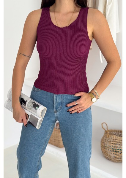 Kadın Dokulu Atlet & Kolye & Sweatshirt Takım – Sıcak & Şehirli Stil modelleri