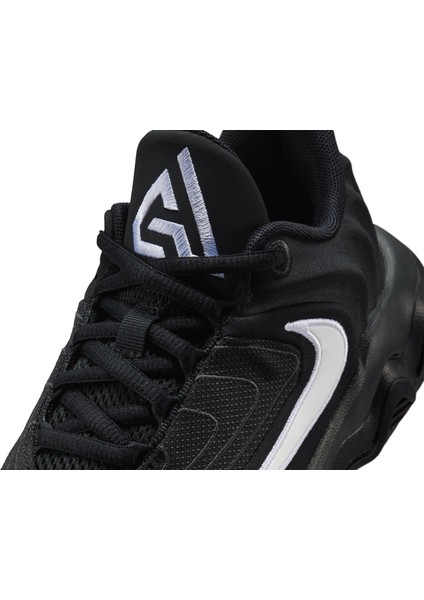 Giannis Immortality 4 Elite Serisi – Gençler Için Premium Basketbol ve Günlük Stil