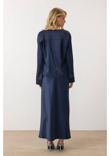 Kadın V Yaka Düğme Detaylı Uzun Kollu Gömlek Lacivert - 26K 2142 fiyatları