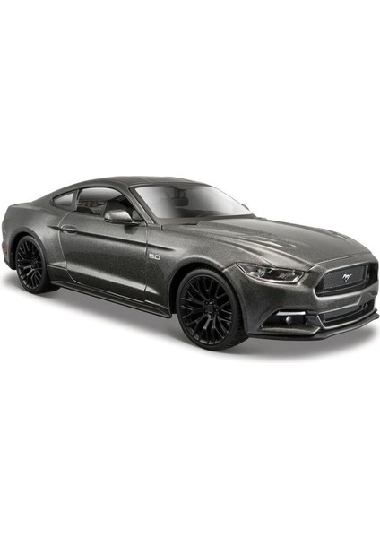Nessiworld May 31508 1 24 2015 Ford Mustang Gt indirimleri