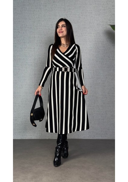 Kadın Uzun Kollu Kruvaze Yaka Kemer Dahil Çizgili Triko Elbise