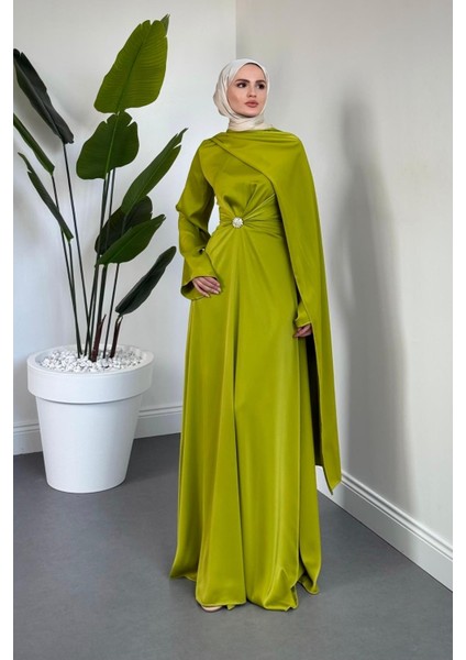 Wave Broşlu Pelerinli Saten Abiye Yağ Yeşili fiyatları