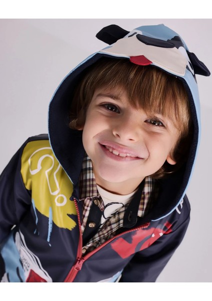 Renkli Erkek Çocuk Yağmurluk