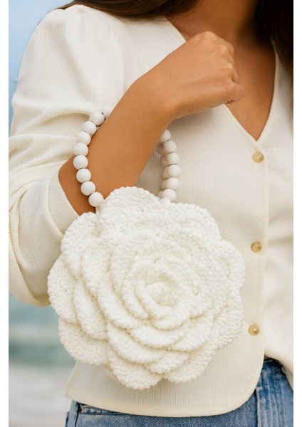 Beyaz Gül Motifli El Çantası modelleri