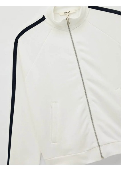 Şerit Detaylı Dik Yaka Fermuarlı Beyaz Kadın Sweatshirt 6WAK10054EK fiyatları