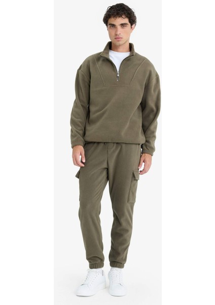 Boxy Fit Dik Yaka Yarım Fermuarlı Polar Sweatshirt E8632AX25WN fiyatları