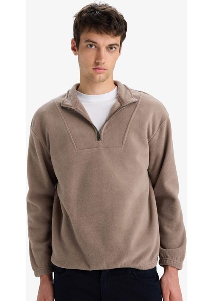 Boxy Fit Dik Yaka Baskılı Polar Sweatshirt E8632AX25WN fırsatları