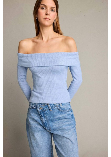 Kayık Yaka Uzun Kollu Tişört modelleri