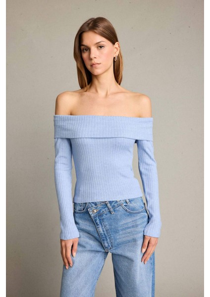 Kayık Yaka Uzun Kollu Tişört fırsatları